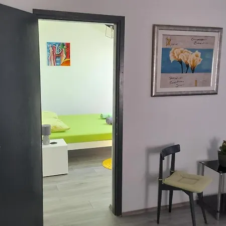 Patty Pepper's Apartment *